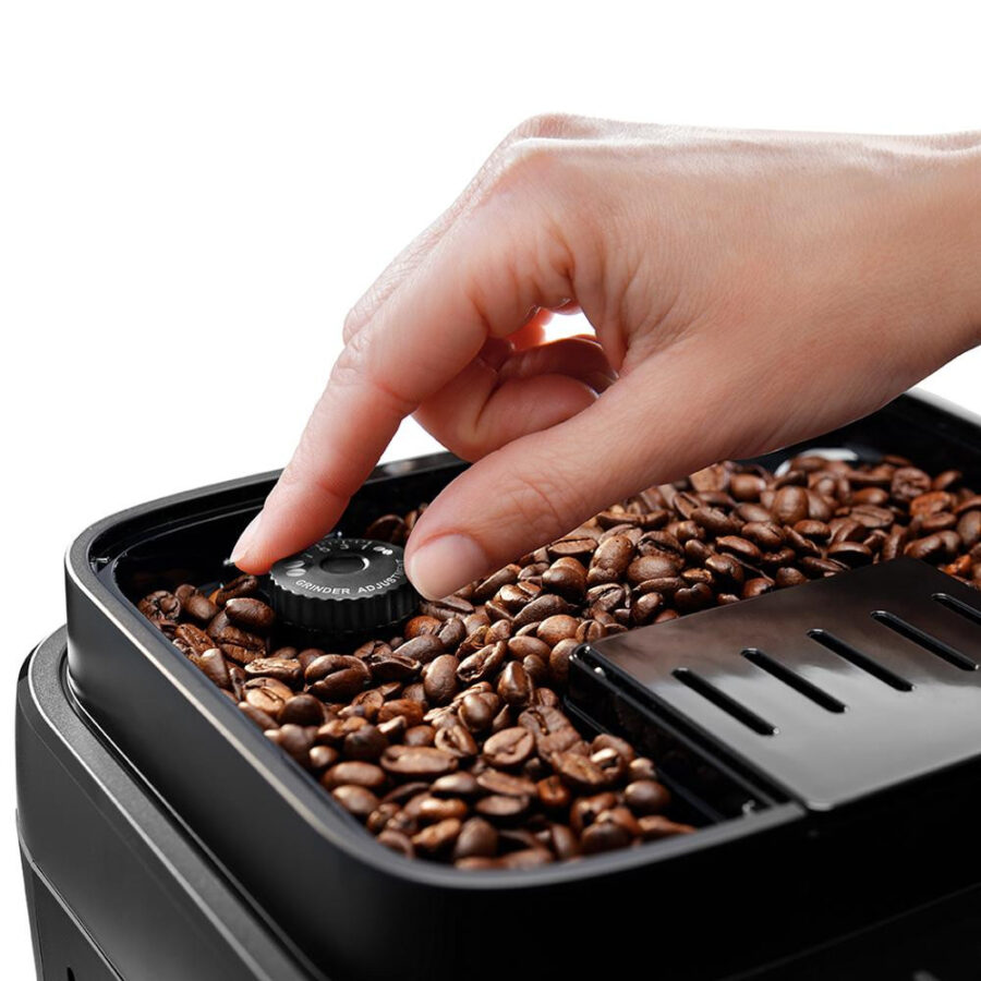 Aparat za kavu DeLonghi Magnifica Evo ECAM290.51.B 15 bara automatski crni