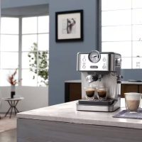 DeLonghi aparat za kavu Classic EM450.M Linea, 15 bara, metal