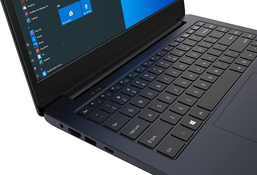 Notebook Toshiba Dynabook Pro C40-G-109